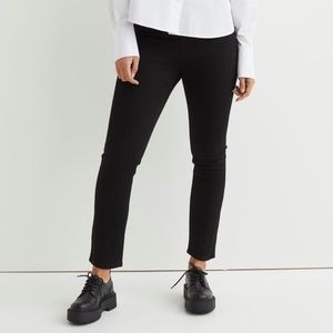 H&M Slim High Ankle Jean Size 8